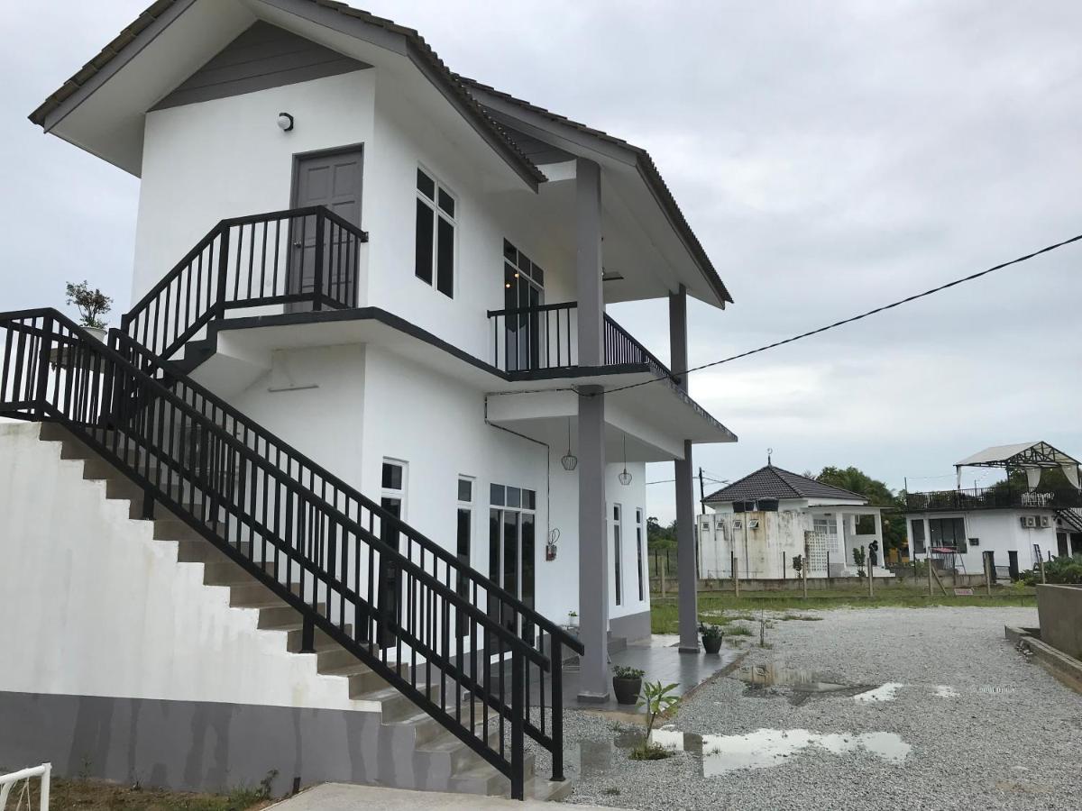 Rumah Sawah Homestay Pasir Puteh Zewnętrze zdjęcie